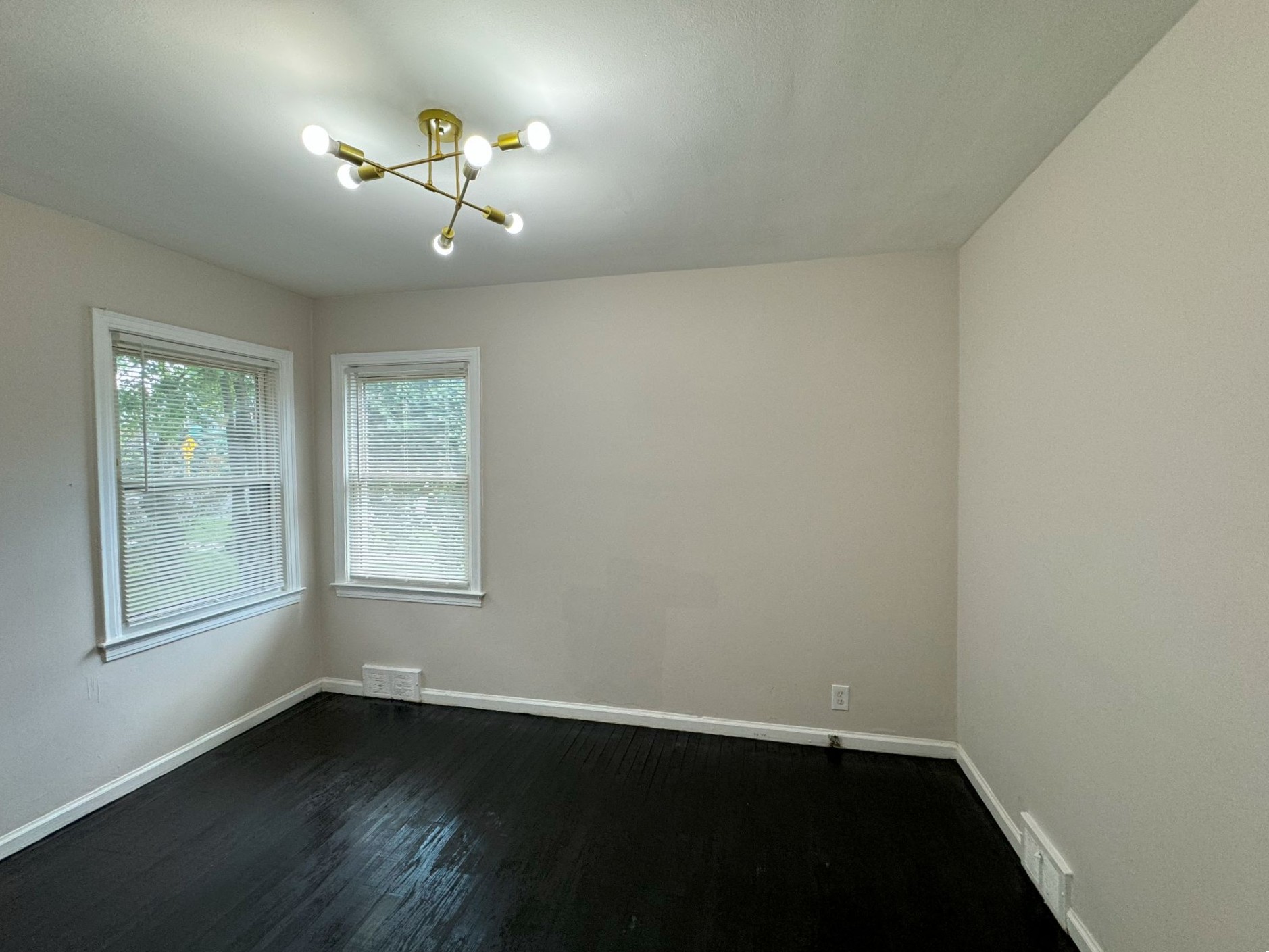 2 Bedroom at Detroit Luxury Living